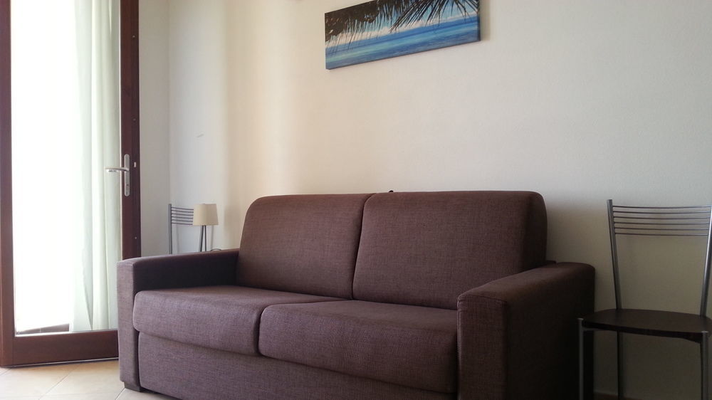 Residence Li Russi กัสเตลซาร์โด ภายนอก รูปภาพ